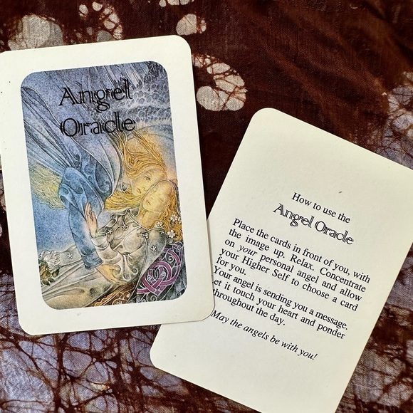 Sulamith Wulfing Angel Oracle Card Deck - Picture 2 of 6